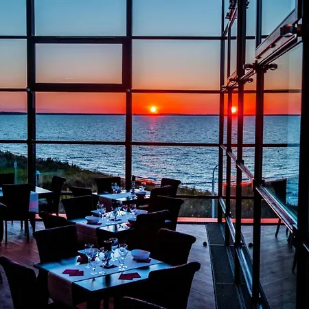 アパートホテル Ostseeperle - Schoen Gestrandet グロヴェ